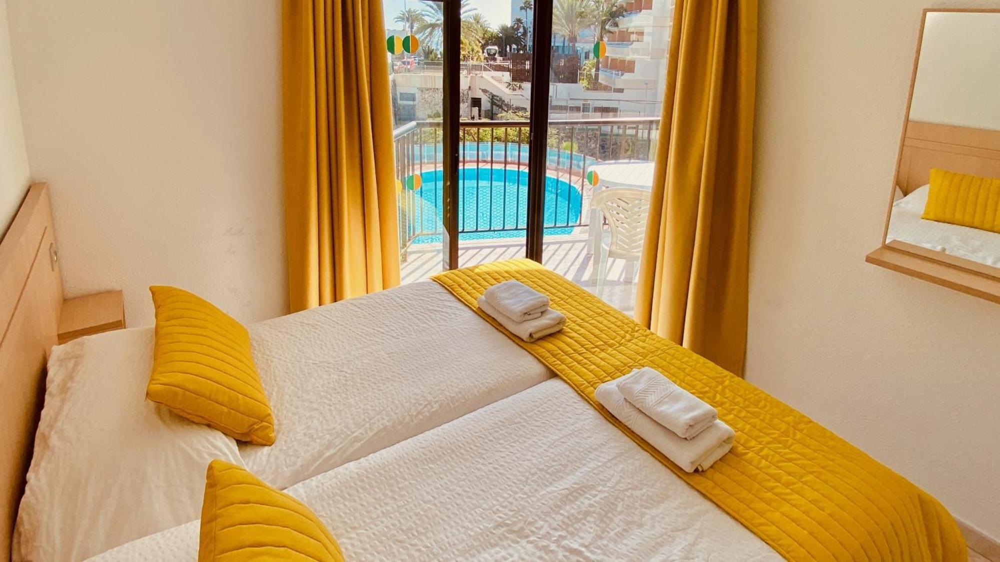 Sunny Apartment Near The Beach Плайя-дель-Инглес Экстерьер фото