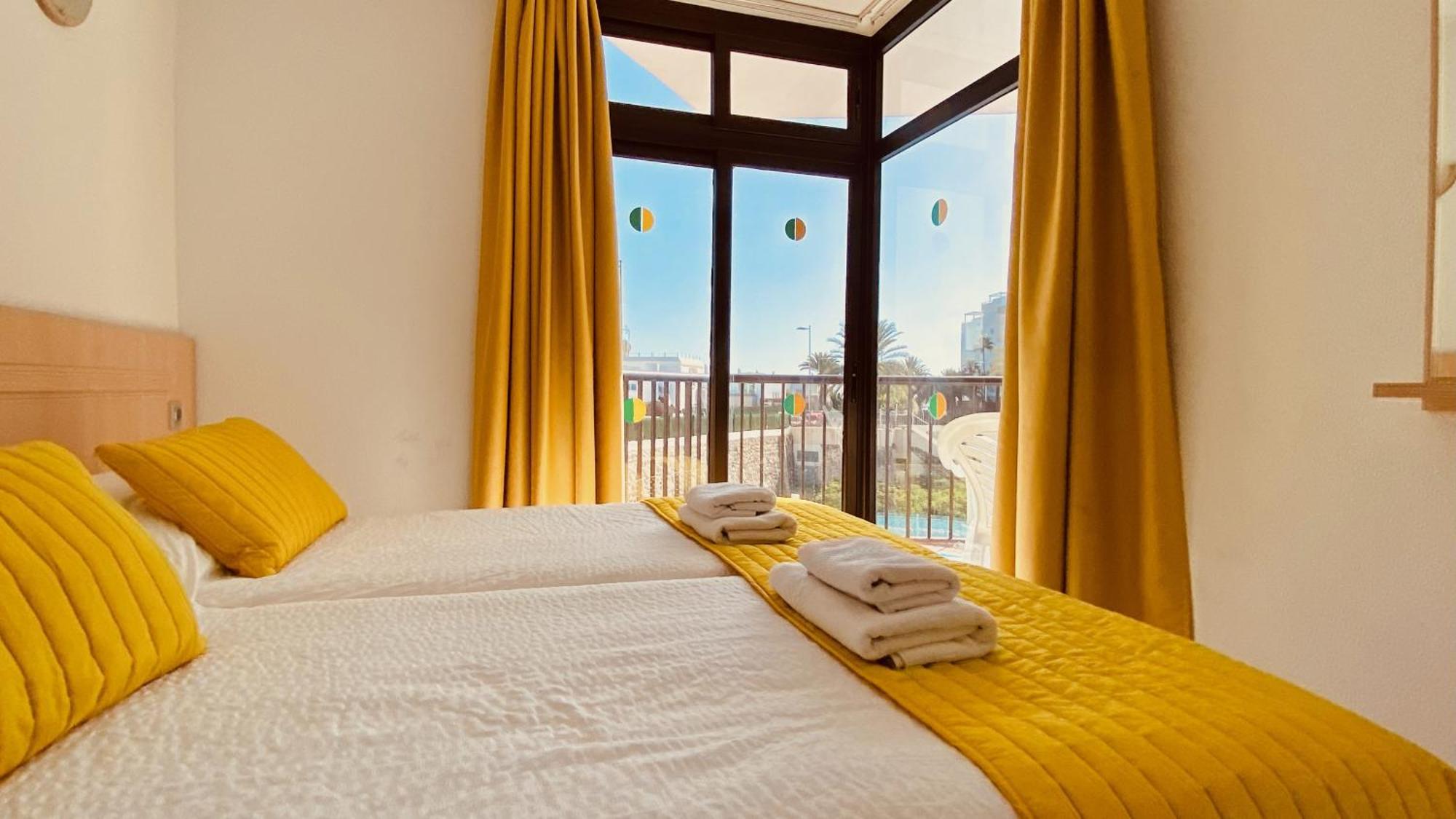 Sunny Apartment Near The Beach Плайя-дель-Инглес Экстерьер фото